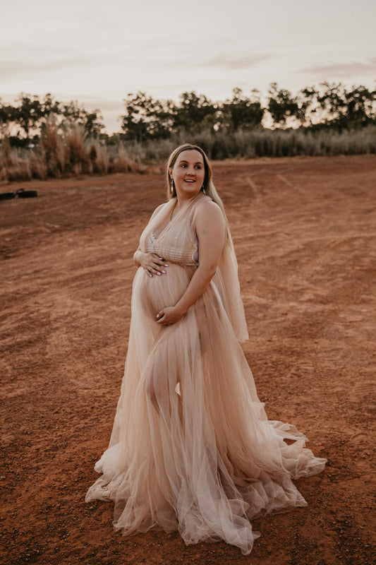 Dress Hire - Maternity Photoshoot Dresses - D&J - Lace and Tulle Dress - DAY RENTAL