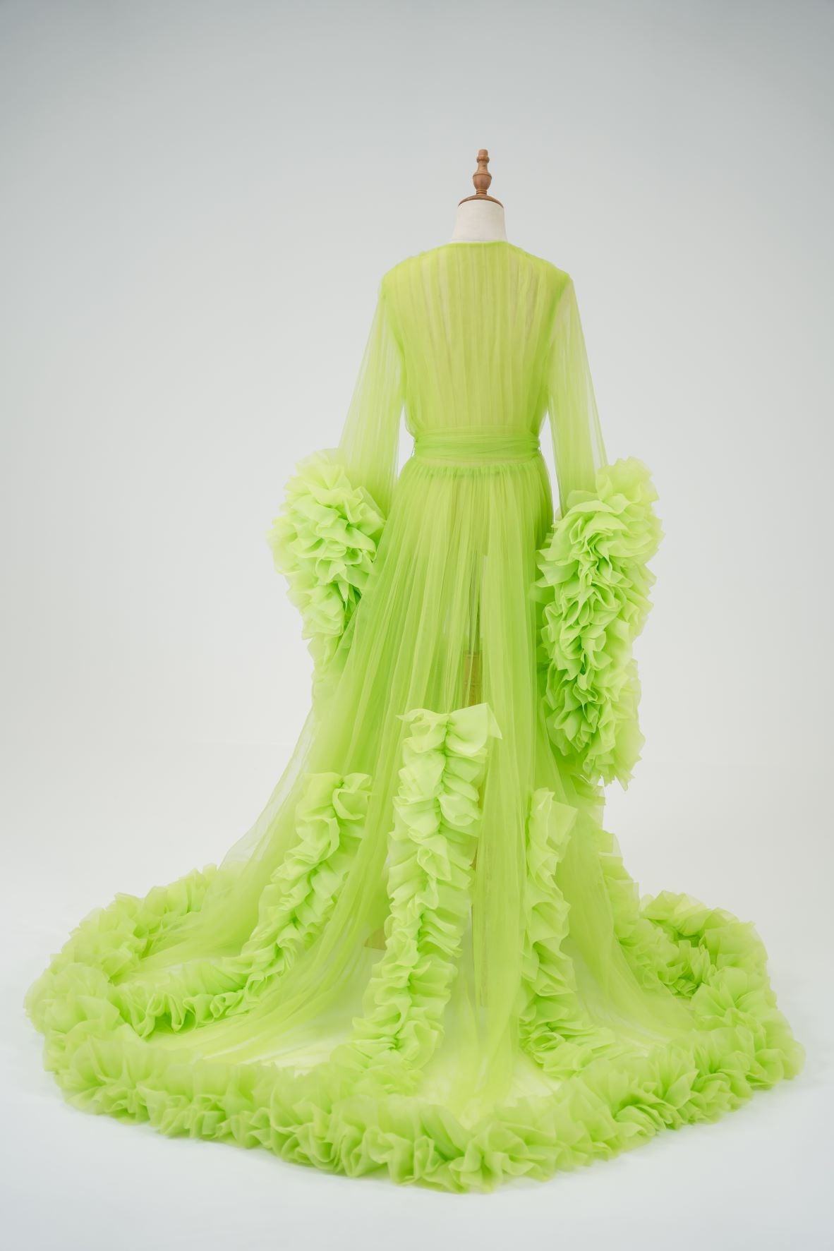 hire maternity dress