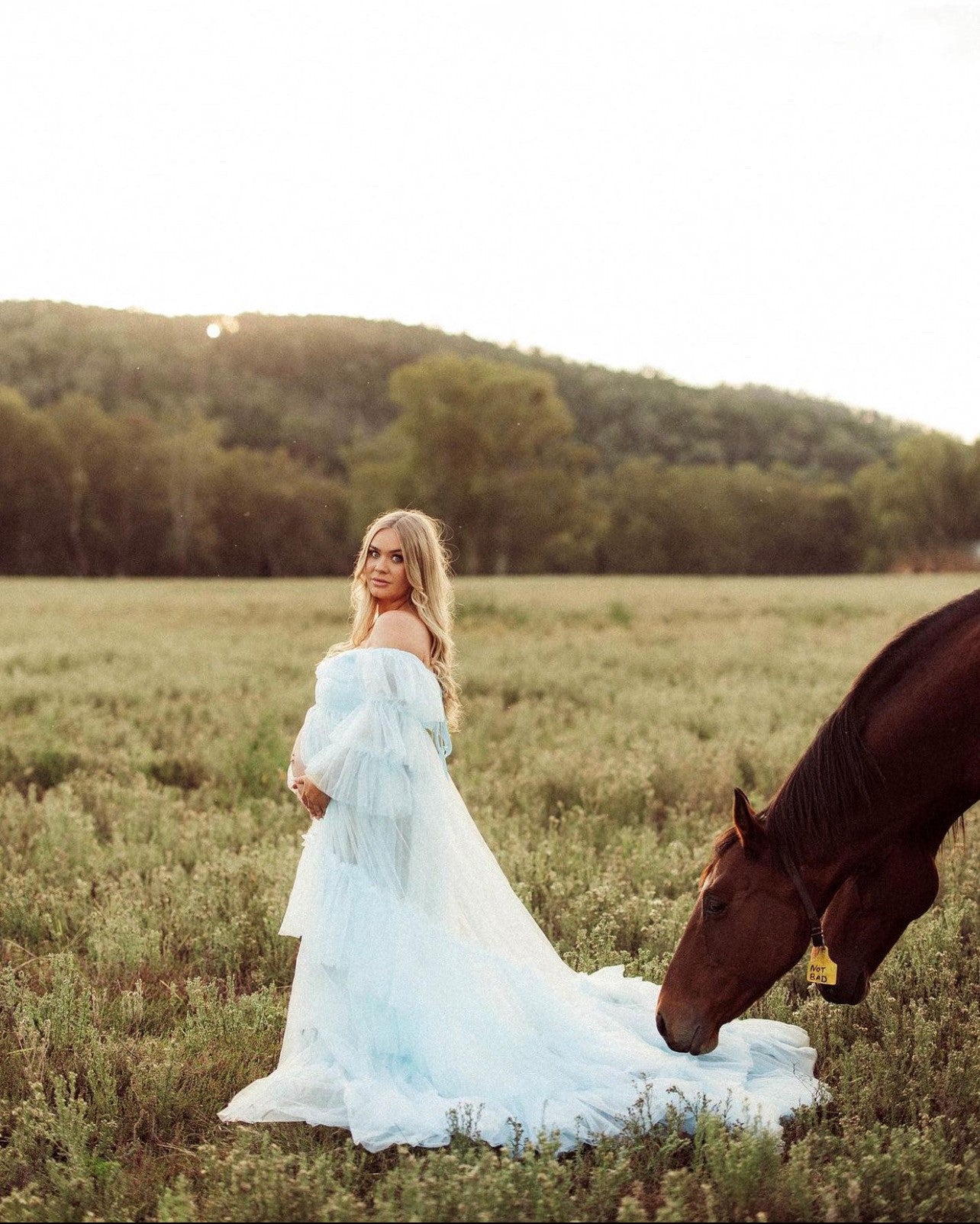 dresses for pregnancy photoshoot