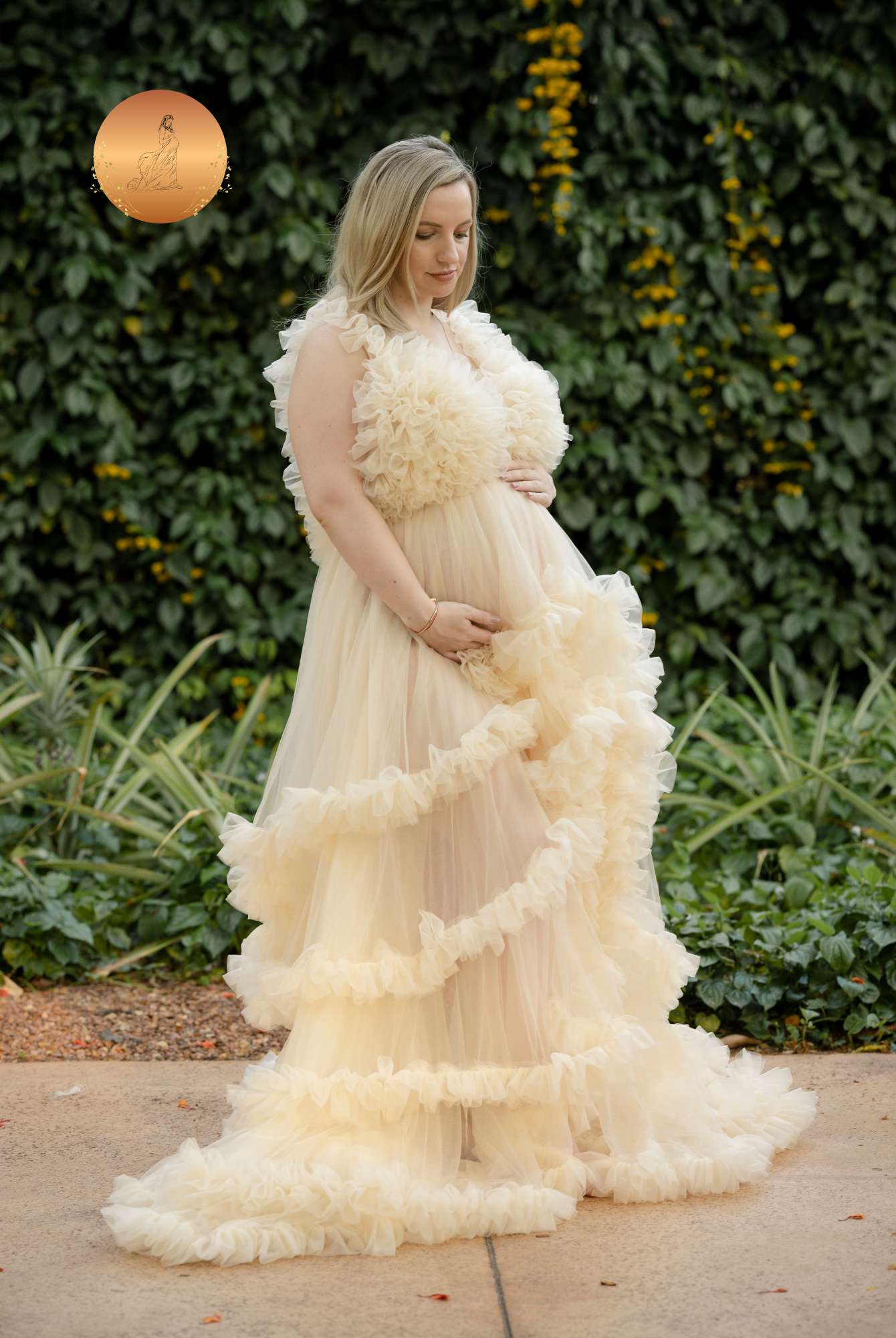 maternity dresses for photoshoot