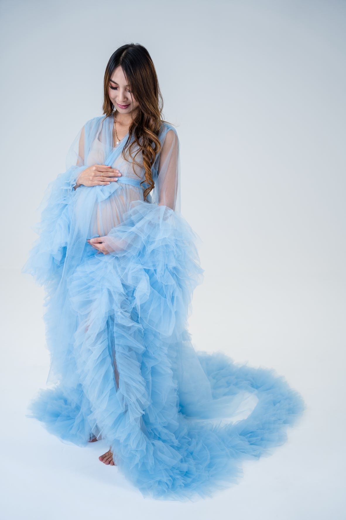 Blue tulle maternity outlet dress