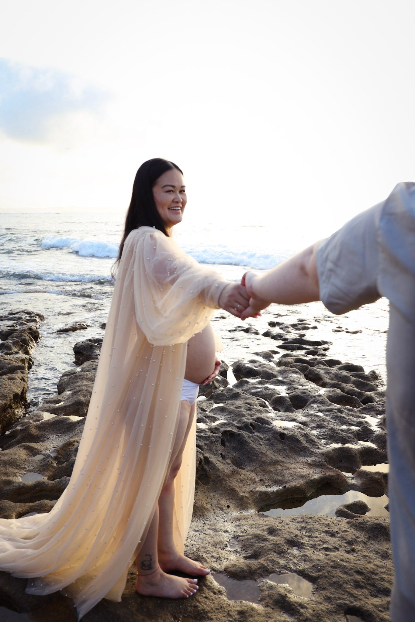 Dress Hire - Maternity Photoshoot Dresses - Romance - Champagne Tulle Robe - RENTAL