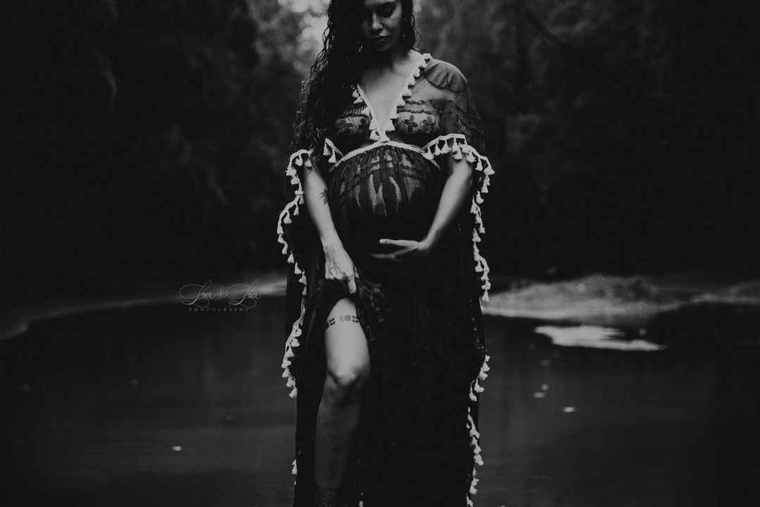 Black and White Maternity Photoshoot Dress Hire AU