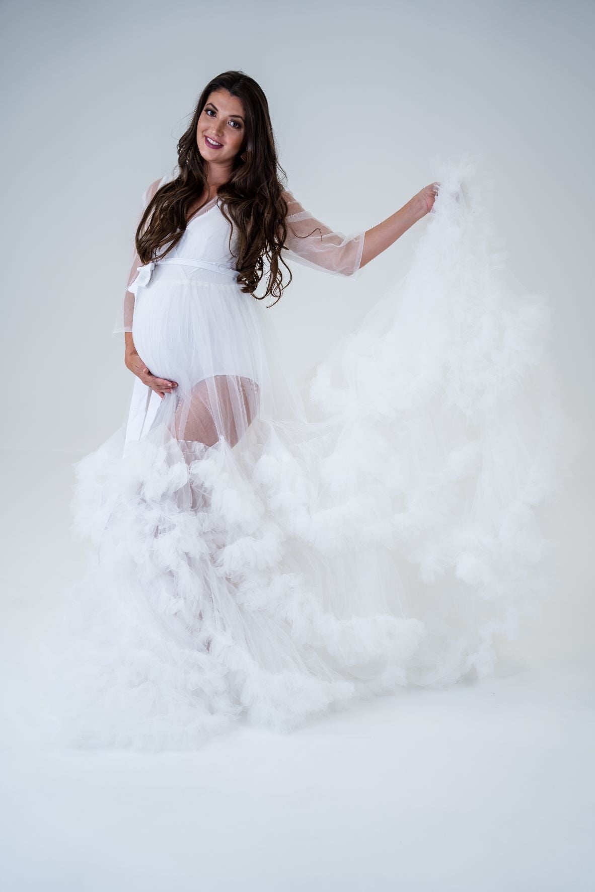 Maternity Photoshoot Dresses - Dream - White Tulle Gown - 4 DAY RENTAL - Luxe Bumps AU
