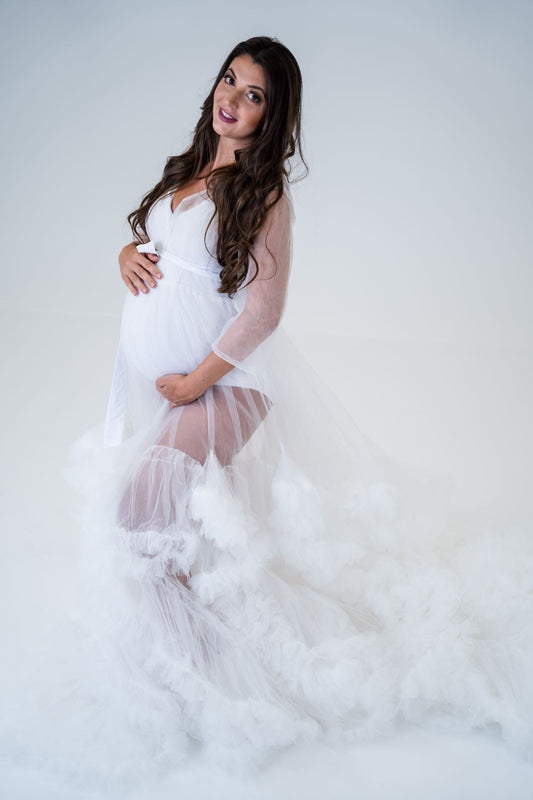 Maternity Photoshoot Dresses - Dream - White Tulle Gown - 4 DAY RENTAL - Luxe Bumps AU