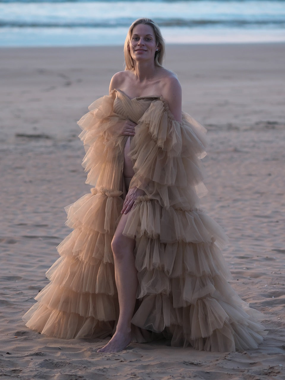 Photoshoot Dress Hire - Extra Puffy Tulle Dress – Luxe Bumps AU