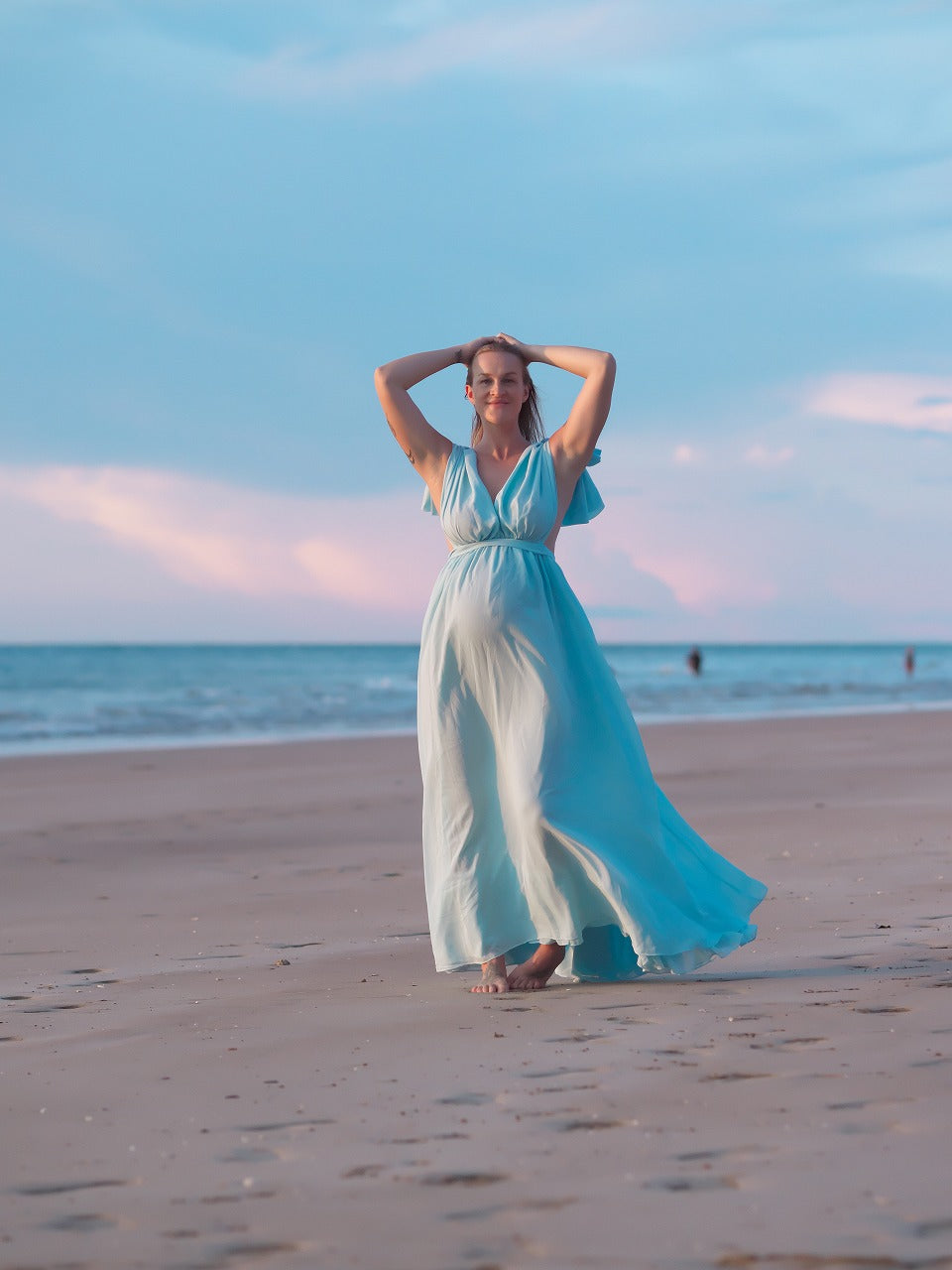 Maternity Dress Hire Australia- Photoshoot Dresses - Blue Dress Luxe Bumps AU Maternity Dress Hire Australia- Photoshoot Dresses - Blue Dress Luxe Bumps AU