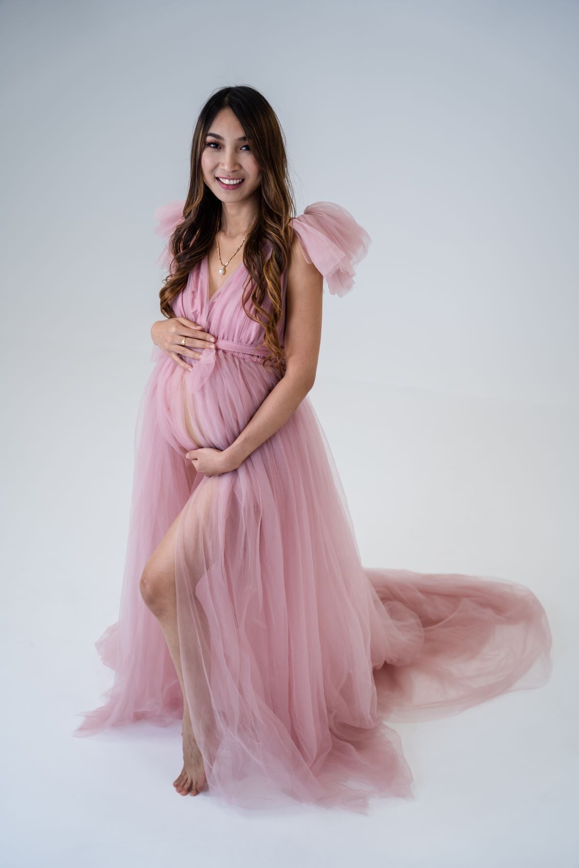 Maternity dresses outlet for photoshoot pink