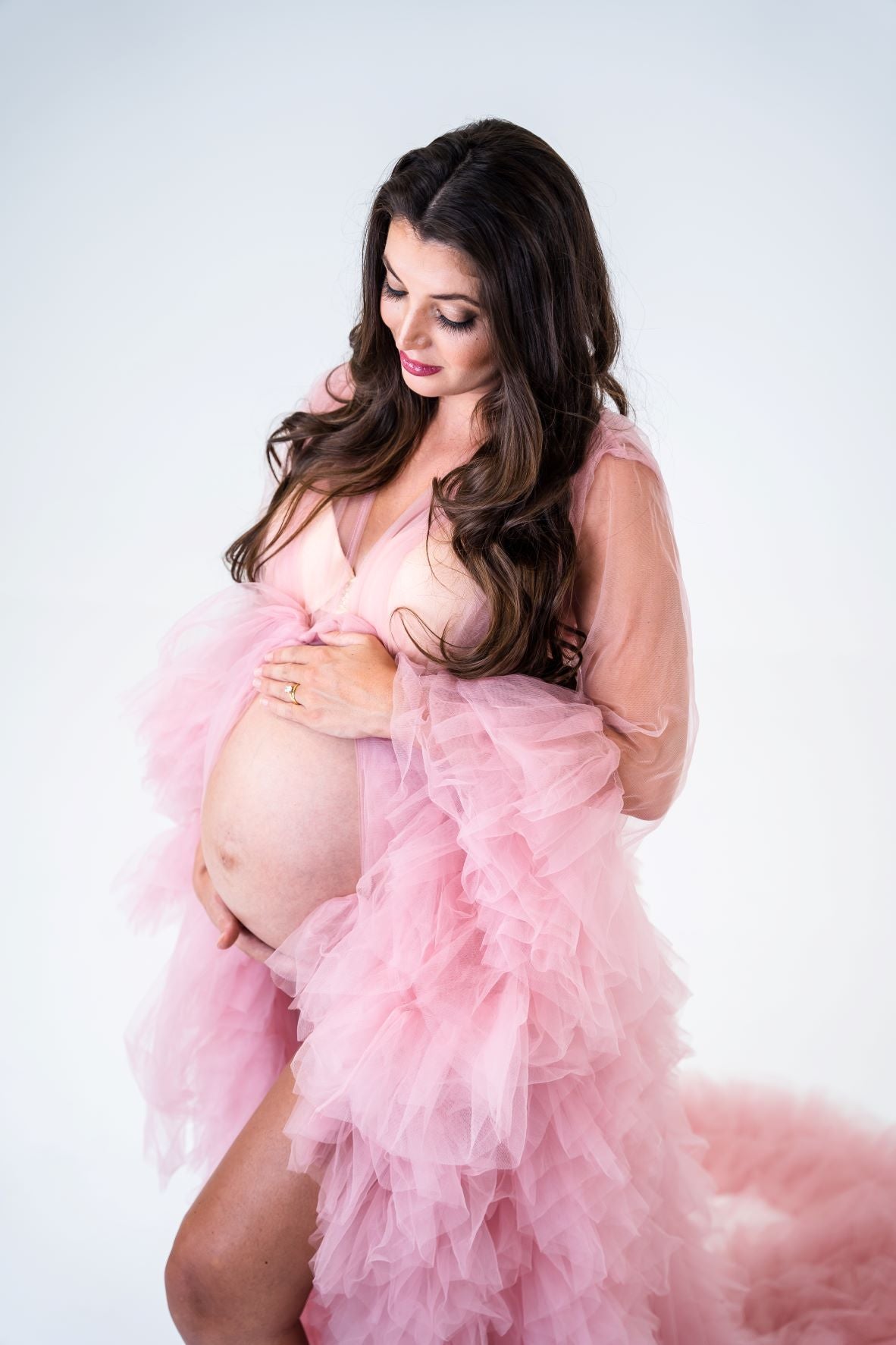 Maternity Photoshoot Dresses Hire -Dusty Pink Tulle Robe โ Luxe Bumps AU